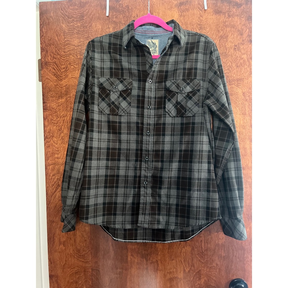 Vigoss Button Down Shirt Mens Medium Grey Plaid Long Sleeve Flannel